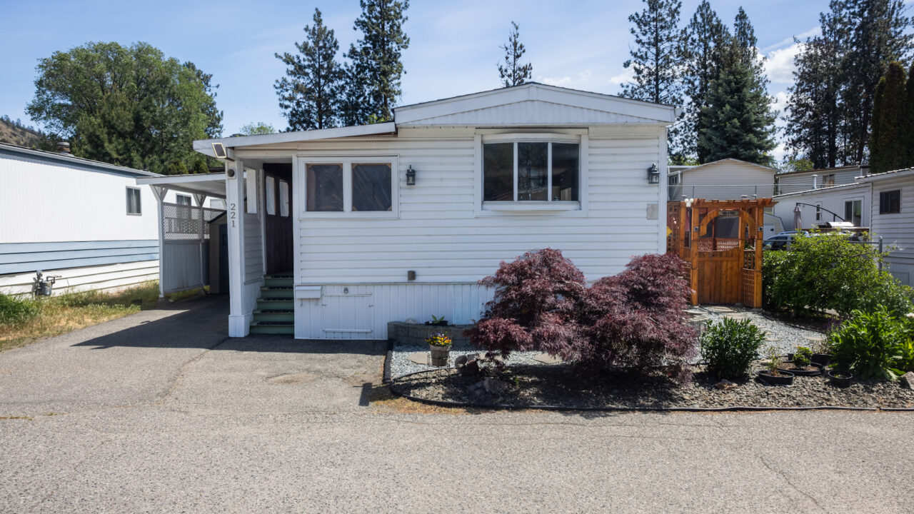 221-1999 Highway 97 S, West Kelowna, BC